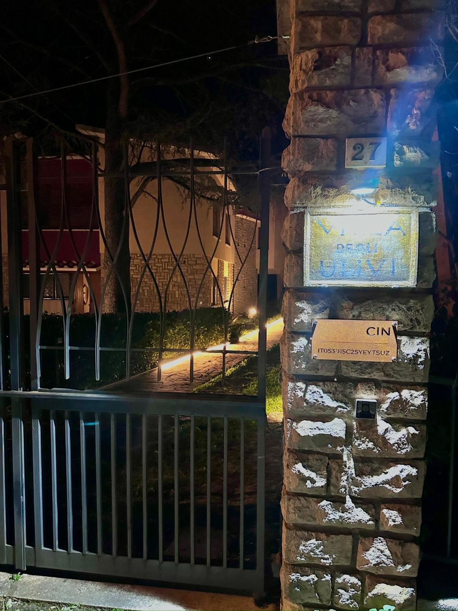 Villa Degli Ulivi 马萨马里蒂马 外观 照片